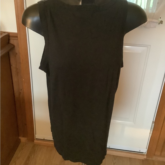 Volcom Tank Top - Picture 2 of 4